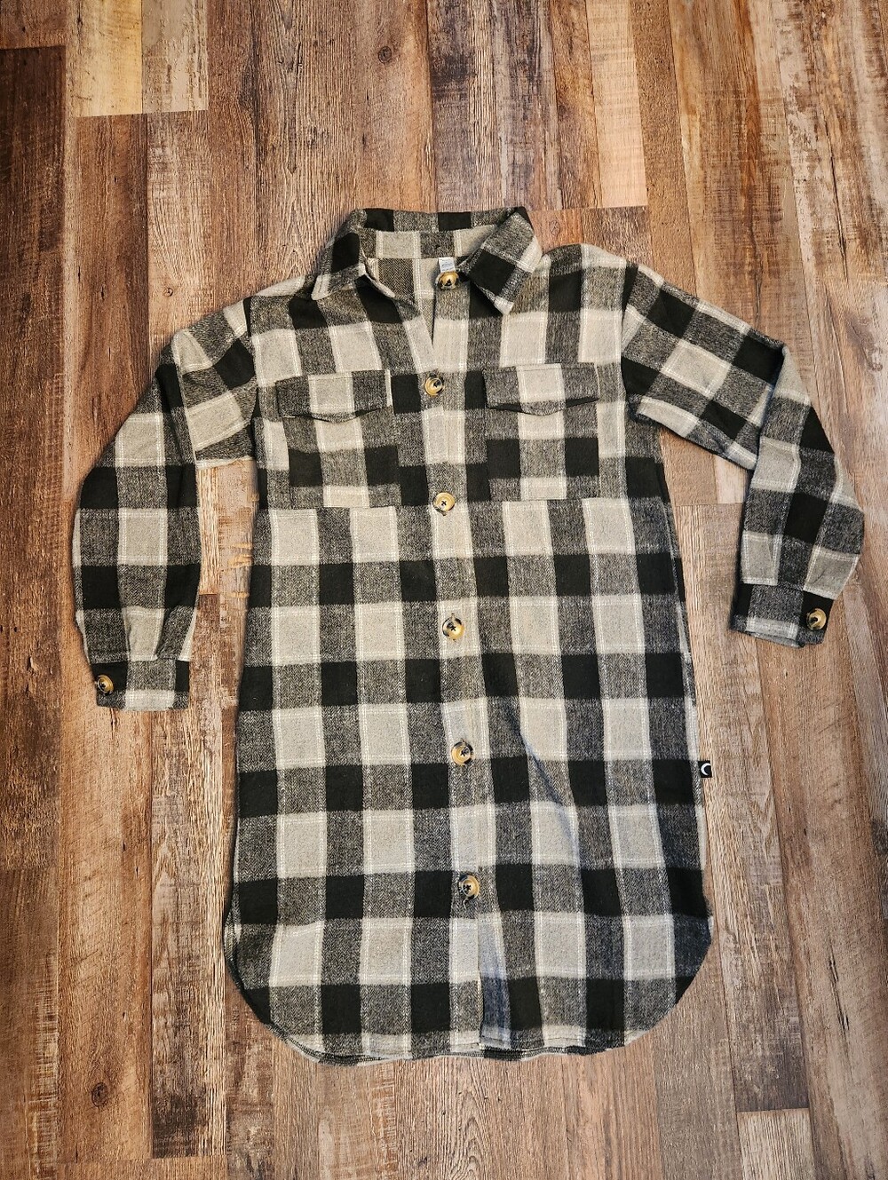 Zyia Gray Taggart Shirt Jacket Size Small - Picture 2 of 7